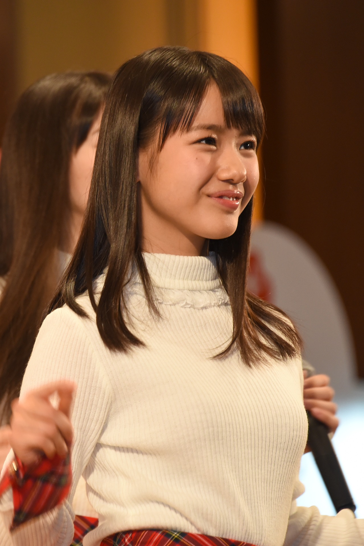 横山玲奈