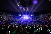 「BOYS AND MEN LIVE 2017 in 武道館 ~One For All, All For One~」の様子。