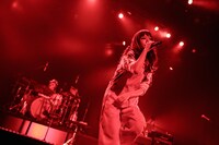 「ALL ABOUT POP Release Tour『“ワンマン”スかこれ。～東阪編～』」東京・EX THEATER ROPPONGI公演の様子。