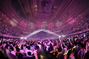 「でんぱ組.inc 幕神アリーナツアー2017 電波良好Wi-Fi完備！」1月14日公演の様子。（写真提供：ディアステージ）
