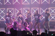 「東京パフォーマンスドール ダンスサミット“DREAM CRUSADERS”～WE ARE TPD！さぁ、共に駆け抜けよう！～」の様子。（写真提供：EPICレコードジャパン）