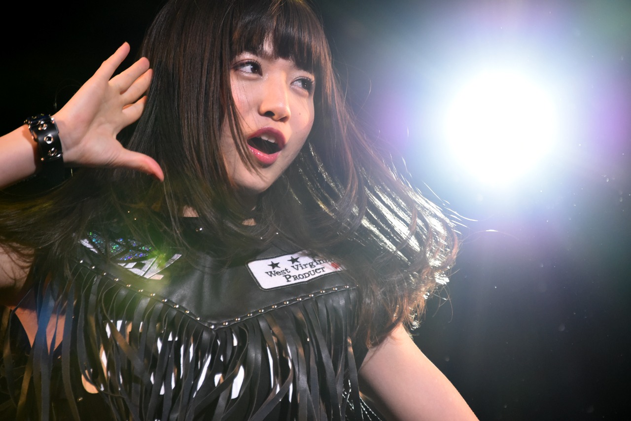 新井ひとみ