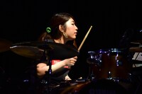 小久保里沙（Dr）