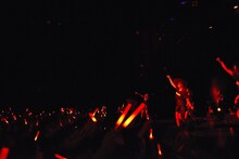 東京女子流「TOKYO GIRLS' STYLE × GIRLS BAND ～赤坂屋内音楽堂～」の様子。