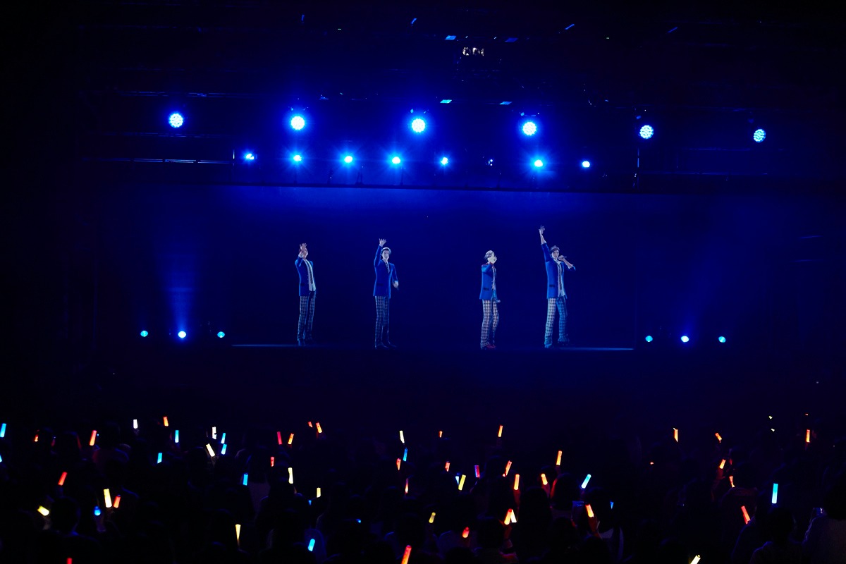 「AR performers 1st A' LIVE」の様子。（写真提供：エイベックス・グループ）