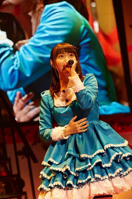 竹達彩奈「竹達彩奈 LIVE2016-2017 "Lyrical Concerto"」中野サンプラザホール公演の様子。