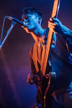 矢澤直紀（B / Yogee New Waves）（Photo by Ray Otabe）