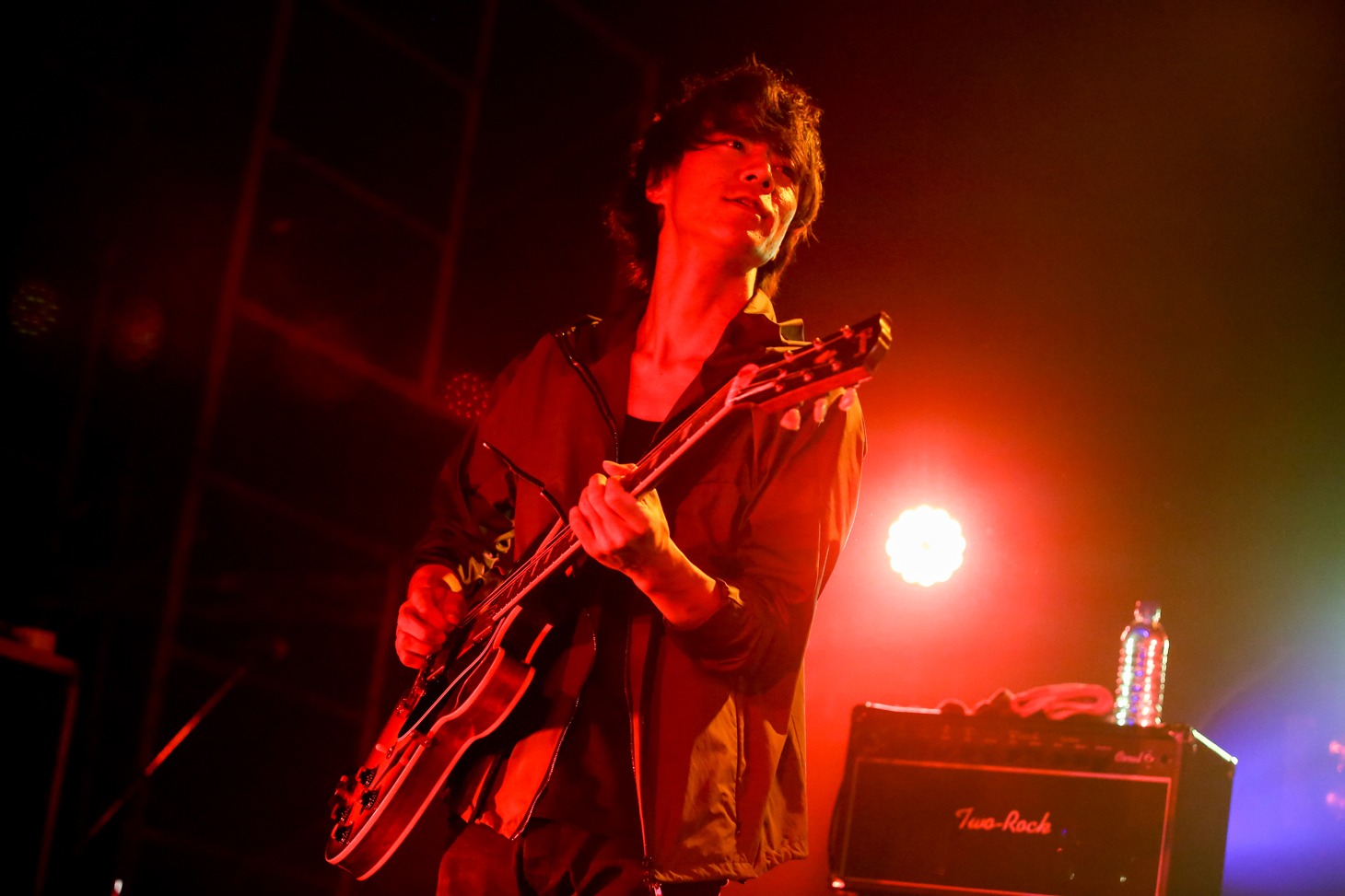 赤頭隆児（G / フレデリック）（Photo by Viola Kam [V'z Twinkle]）