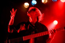 あきらかにあきら（B, Cho / THE ORAL CIGARETTES）（Photo by Viola Kam [V'z Twinkle]）