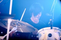 中西雅哉（Dr / THE ORAL CIGARETTES）（Photo by Viola Kam [V'z Twinkle]）