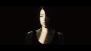 宇多田ヒカル「忘却 featuring KOHH」のワンシーン。