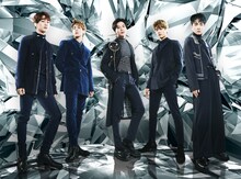 SHINeeの新たなアーティスト写真。