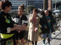 「旅ずきんちゃん」ロケのワンシーン。(c)CBC