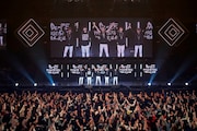 Da-iCEの日本武道館公演の様子。(撮影:田中聖太郎)