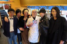 「THE ORAL CIGARETTES UNOFFICIAL TRIP!!!」収録現場の様子。