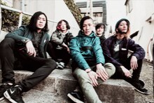 Azami。左から2番目が河野大夢（Dr）。