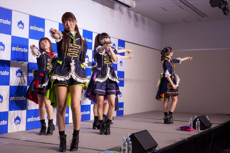 i☆Ris 14thシングル「Shining Star」リリースイベント第1部の様子。（Photo by KOSUKE USHIZIMA）