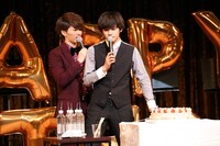 左から矢部昌暉、北村匠海。（撮影：西谷圭司）