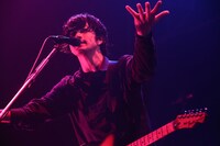 三原健司（Vo, G）（写真提供：A-Sketch）