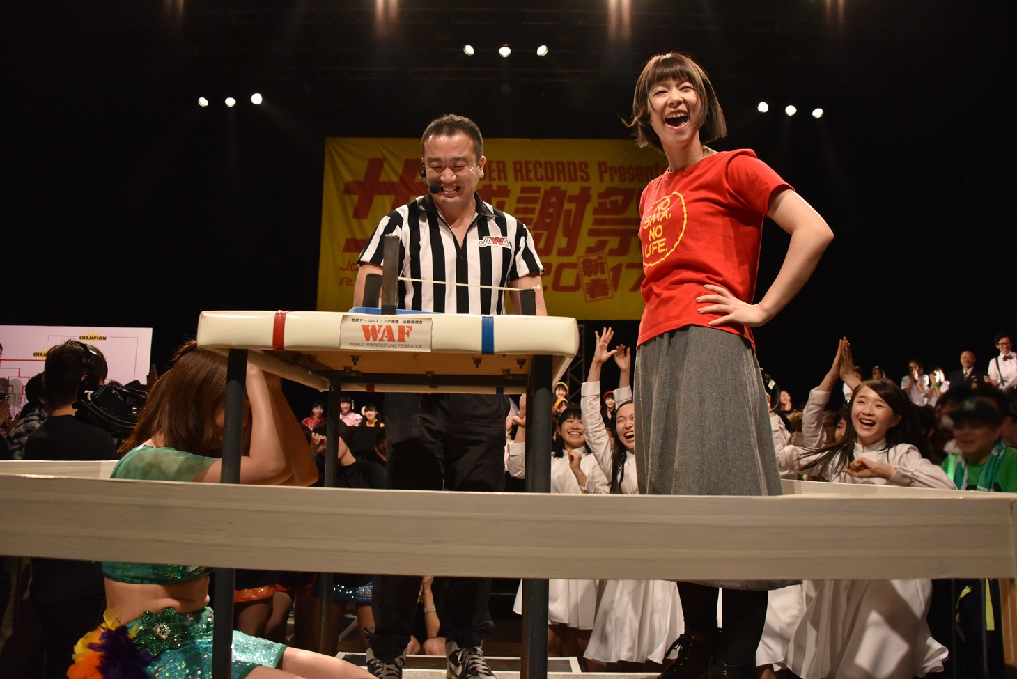 森咲樹に圧勝し高笑いする酒井瞳。