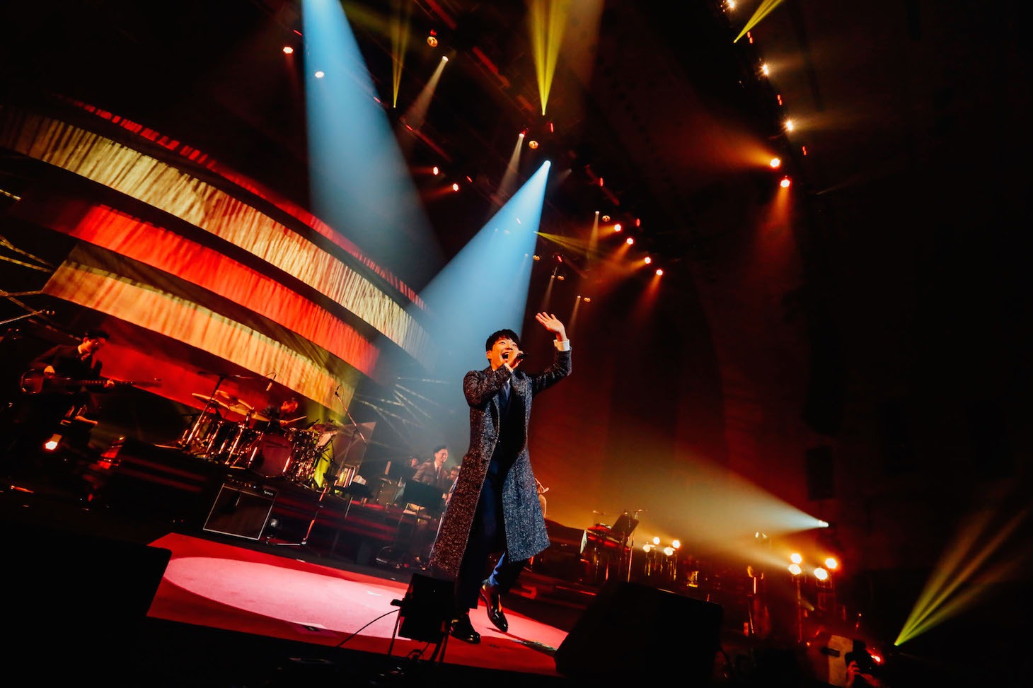 星野源「星野源 新春 Live 2days『YELLOW PACIFIC』」の様子。（撮影：西槇太一）