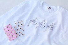 NO PANTIES x 小嶋陽菜のiPhoneケースとスウェット。