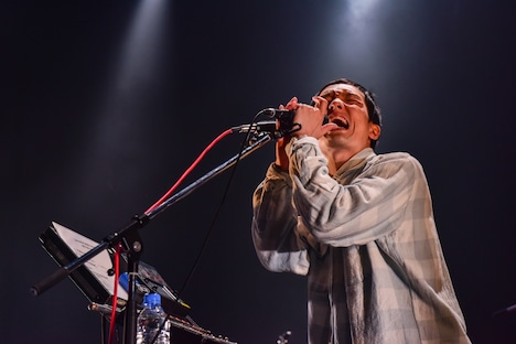 高城晶平（Vo, Flute, G）（Photo by Shun Komiyama）