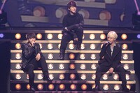 「SUPER JUNIOR-K.R.Y. SPECIAL WINTER CONCERT 2012」の様子。(c)フジテレビ