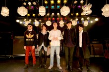 [Alexandros]とYONCE（Suchmos）。