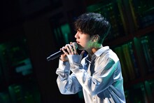 「SUPER JUNIOR-YESUNG JAPAN TOUR 2016 ～BOOKS～」の様子。(c)フジテレビ