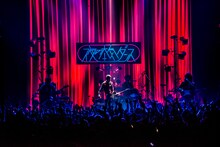 夜の本気ダンス「Too Shy A key TOUR 2017」東京・Zepp DiverCity TOKYO公演の様子。（撮影：浜野カズシ）