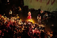 魔法少女になり隊「ワンマンツアー2017 ～メロディア王国にさよならバイバイ ワタシはみんなと旅に出る～」TSUTAYA O-WEST公演の様子。