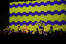 魔法少女になり隊「ワンマンツアー2017 ～メロディア王国にさよならバイバイ ワタシはみんなと旅に出る～」TSUTAYA O-WEST公演の様子。