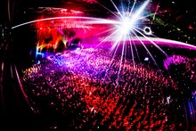 夜の本気ダンス「Too Shy A key TOUR 2017」東京・Zepp DiverCity TOKYO公演の様子。（撮影：浜野カズシ）