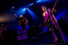 Ryo（Crystal Lake）とのコラボの様子。（Photo by TAKASHI KONUMA）