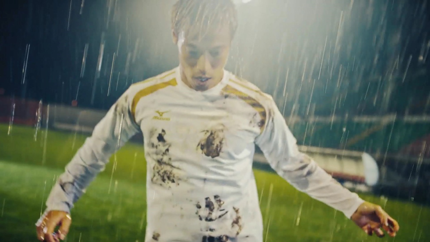 花王「アタック」新CM「30歳の挑戦」編のワンシーン。