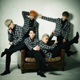 X4「O」ジャケット