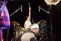 山崎正太郎（Dr / Czecho No Republic）（撮影：高田真希子）