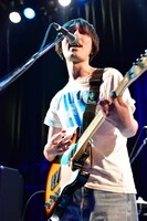 橋本薫（Vo, G / Helsinki Lambda Club）（撮影：高田真希子）