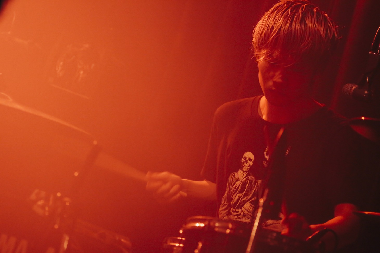 増子央人（Dr, Cho）（撮影：西槇太一）