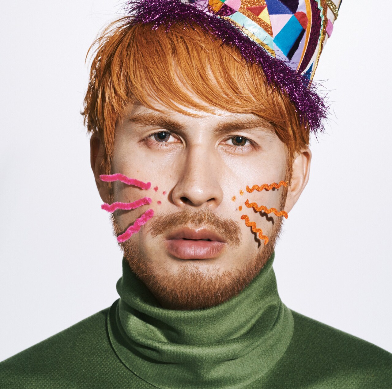 平井堅、新MVはガングロギャル・はるちゅらの日常追ったドキュメンタリー