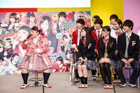 「2年F組 Fit's組」発表会の様子。