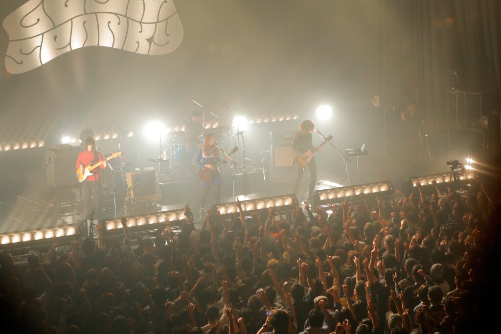 GLIM SPANKY新作を4月に、初の野外ワンマンも決定