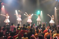 PPP!PiXiON 4周年LIVE in clubasia「RESTART 先に見たもの」の様子。