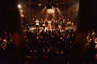 瀧川ありさ「ワンマンライブツアー2017 “at film."」最終公演の様子。（撮影：酒井麻衣）