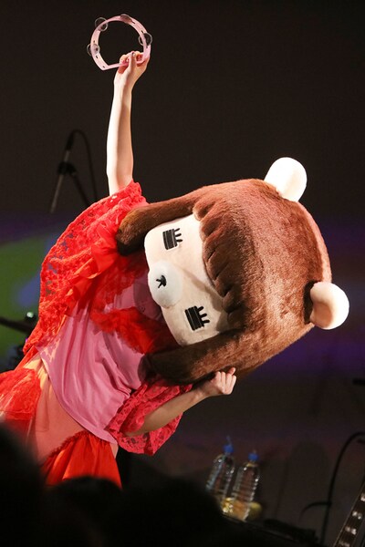 コレサワ（撮影：小坂茂雄）