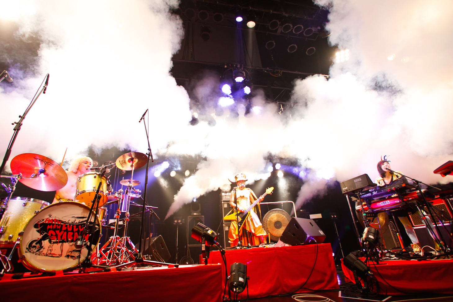 モーモールルギャバン「襲来 ～Let's go UTOPIA～」東京・赤坂BLITZ公演の様子。（Photo by PETA）