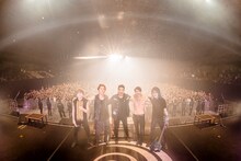 Crossfaith「New Age Warriors Japan Tour -Final Series One Man Shows-」ファイナル公演の様子。