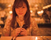 白石麻衣「パスポート」（講談社）より。（撮影：中村和孝）