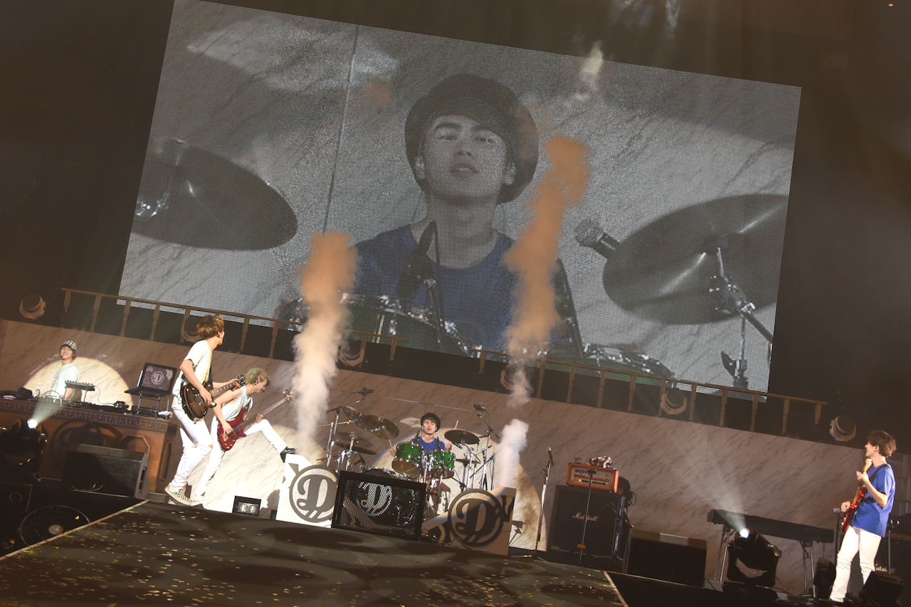 DISH//、5人の初パフォーマンス記録した「東京VIBRATION」MV公開